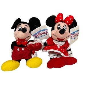Vintage Disney Store Mickey & Minnie Mouse Valentine Bean Bag Plush Set NWT